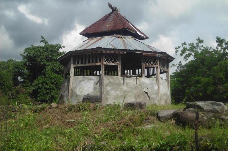 36+ Rumah Adat Alor Images