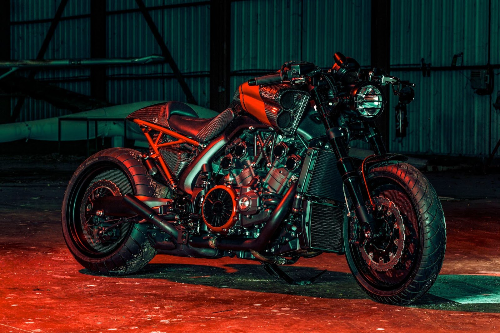 Yamaha v Max 1700 кастом