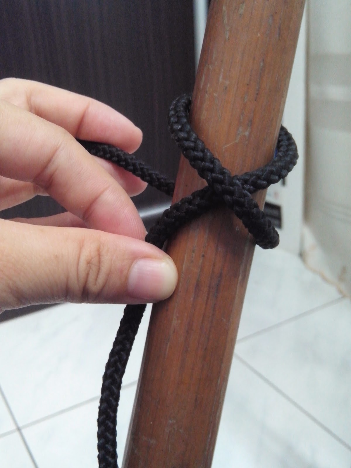 教学分享: Ikatan :Simpul Manuk (Clove Hitch),Simpul Tindih Kasih ( Bowline ...