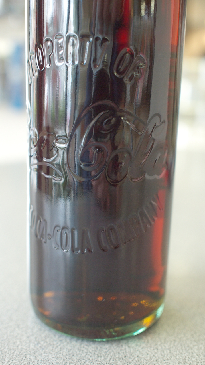 休石 やすみいし: コカコーラ 125周年記念ヘリテージボトル