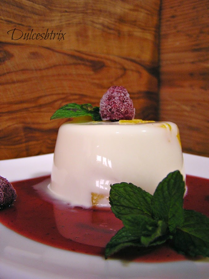 Panacota con mango