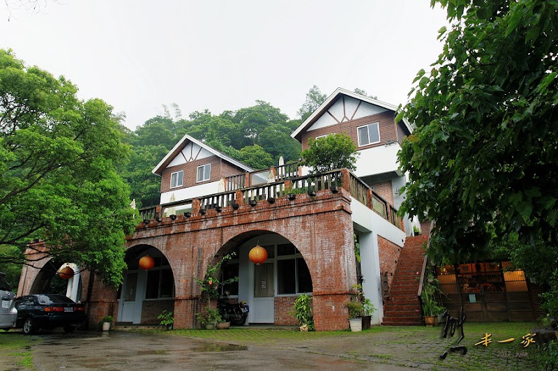 福田瓦舍民宿|苗栗三義住宿|苗栗合法民宿住宿|賞油桐花秘境民宿