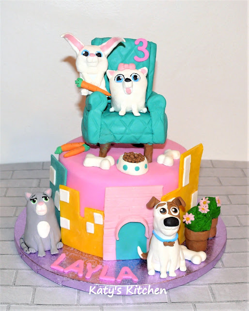 Katy's Kitchen The Secret Life of Pets Cake