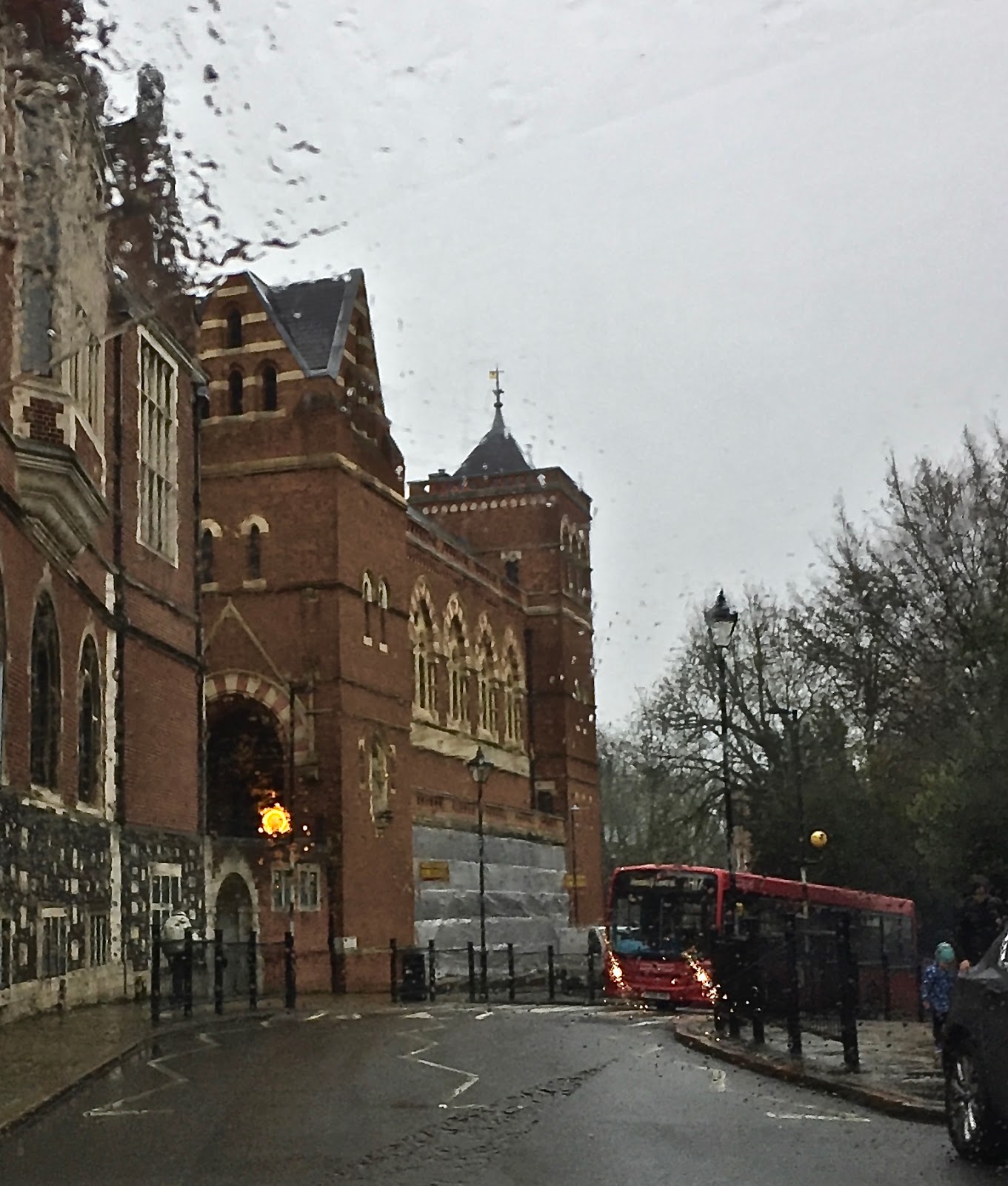 Travel with Angela Lansbury HarrowontheHill, Airbnb quirky house