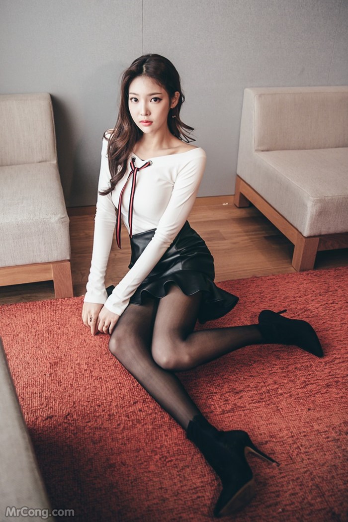 Beautiful Park Jung Yoon in the January 2017 fashion photo shoot (695 photos) photo 28-18