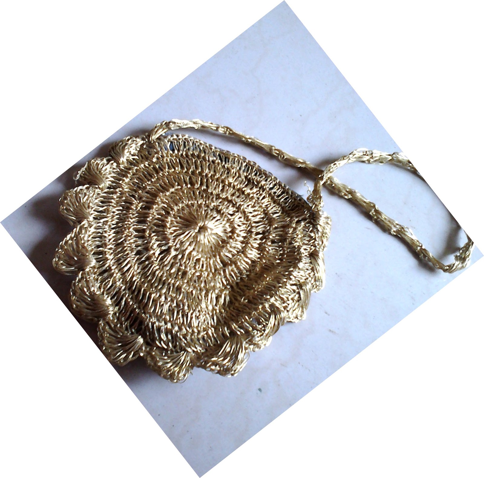 golden colour purse
