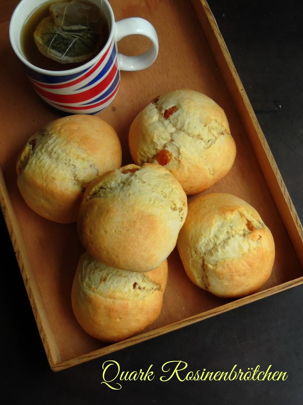 Priya's Versatile Recipes Quark Rosinenbrötchen/Eggless German Curd