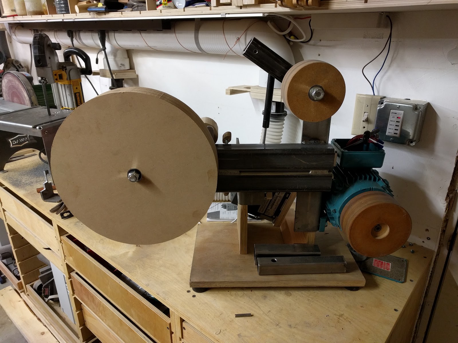 Experience. Improve. Make. Belt grinder tool rest and attachment upgrade