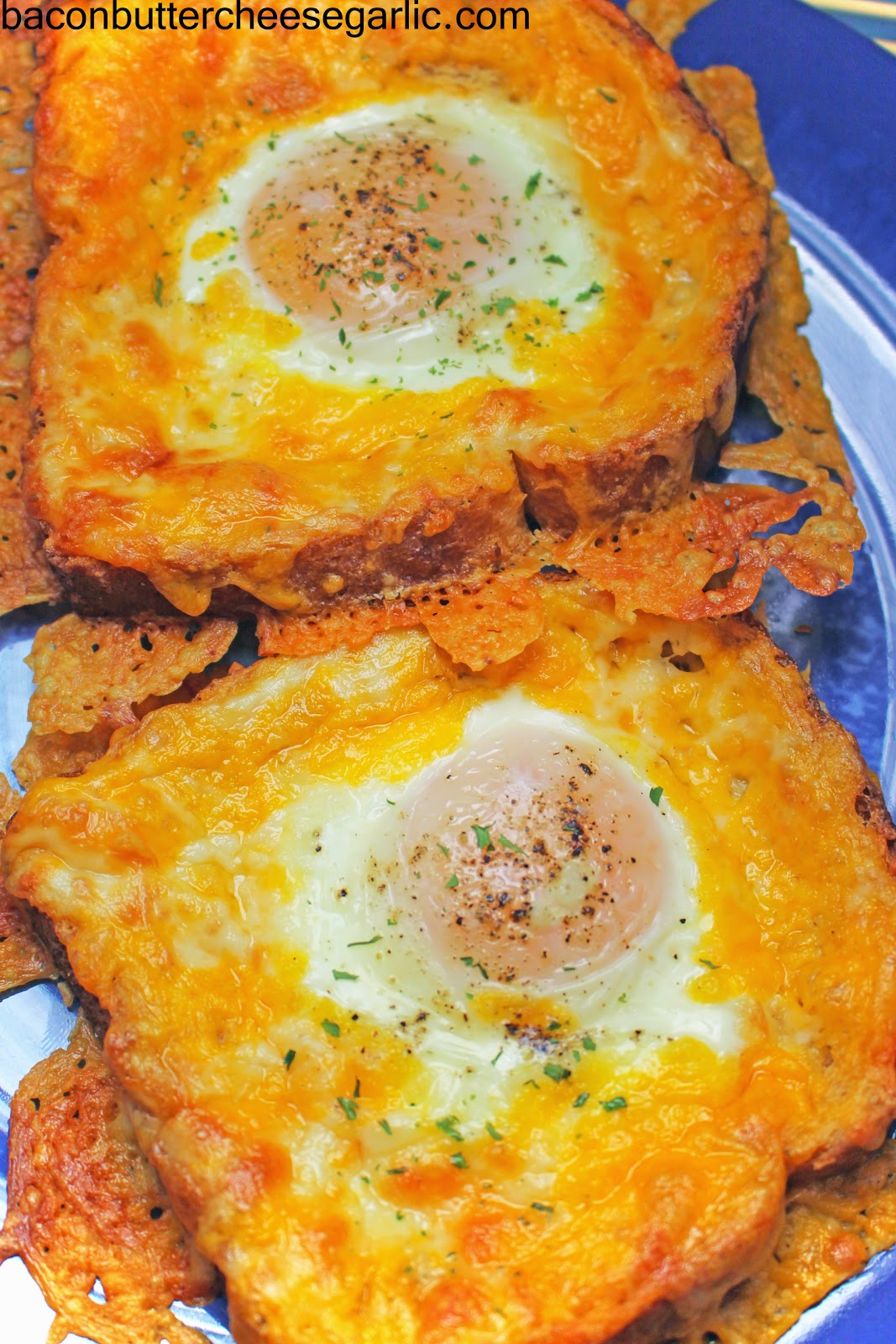 Bacon, Butter, Cheese &amp; Garlic: Cheesy Egg Toasts