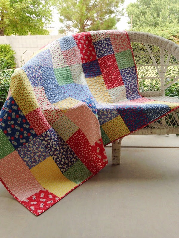 Fast and Free Quilt Patterns featured by top US quilting blog, Flamingo Toes