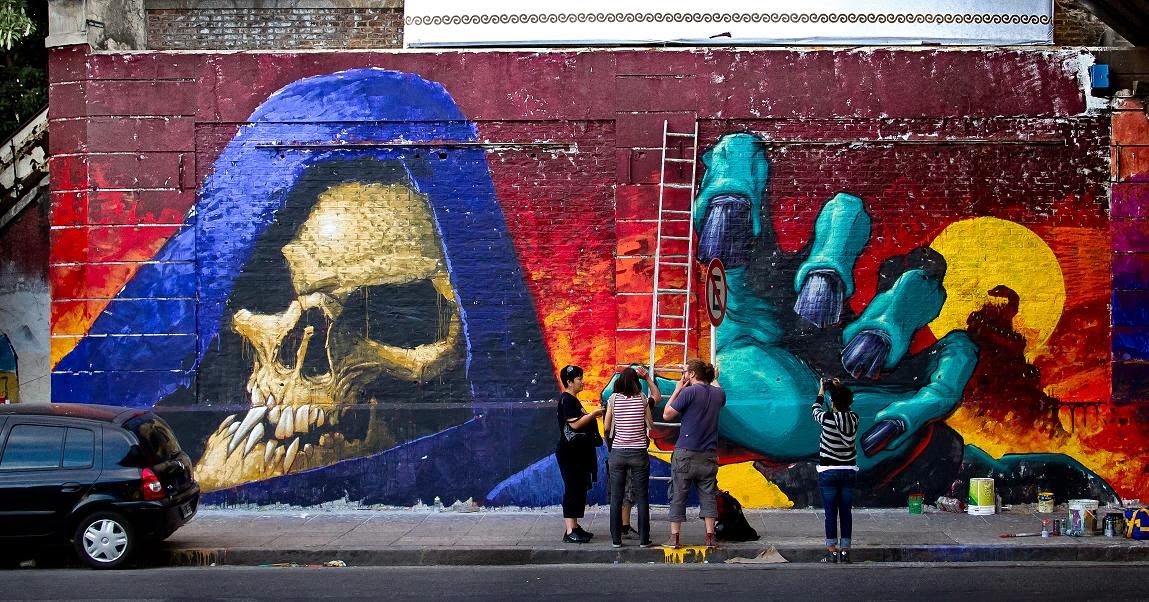 Kelp El Mundo Del Graffiti Se Une Al Diseno Y La Moda Quinta Trends