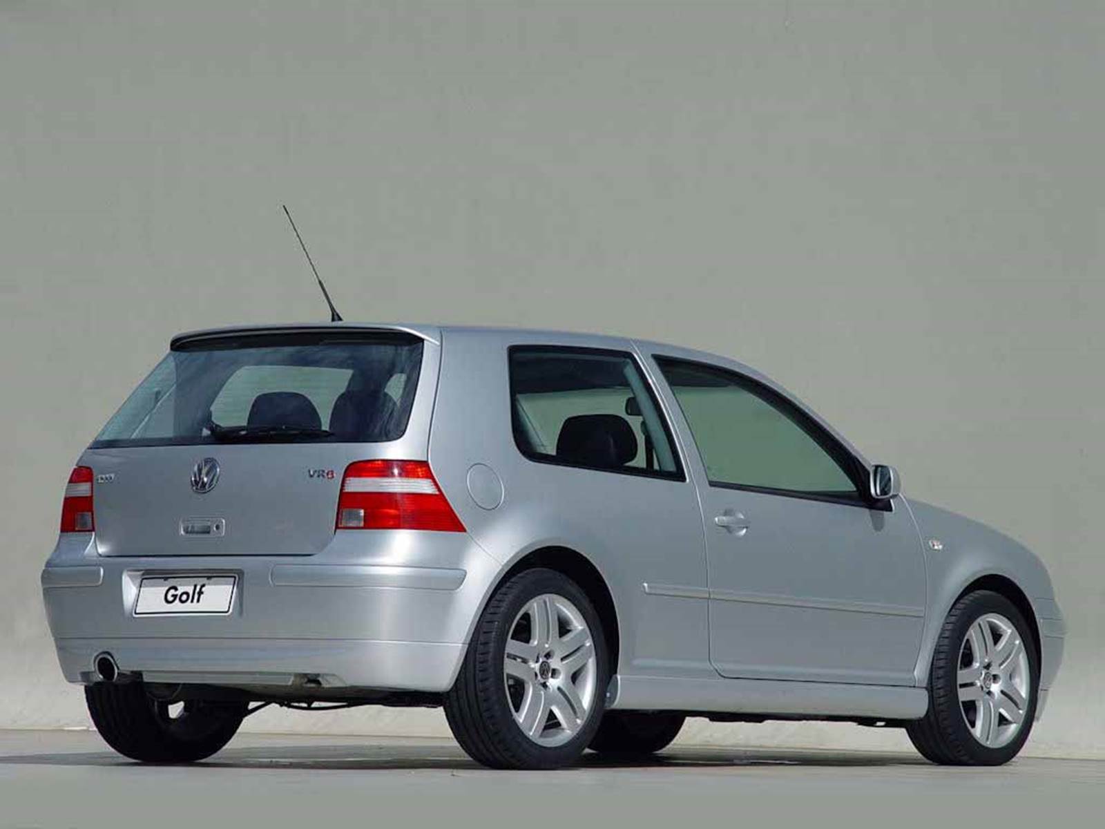 Volkswagen Golf GTI VR6 2003