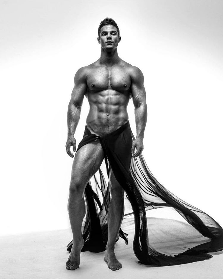 Дмитрий Аверьянов onlyfans