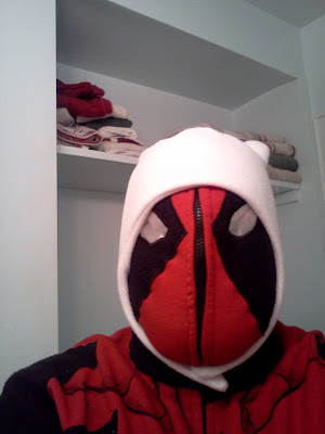 Deadpool wearing Finn's hat