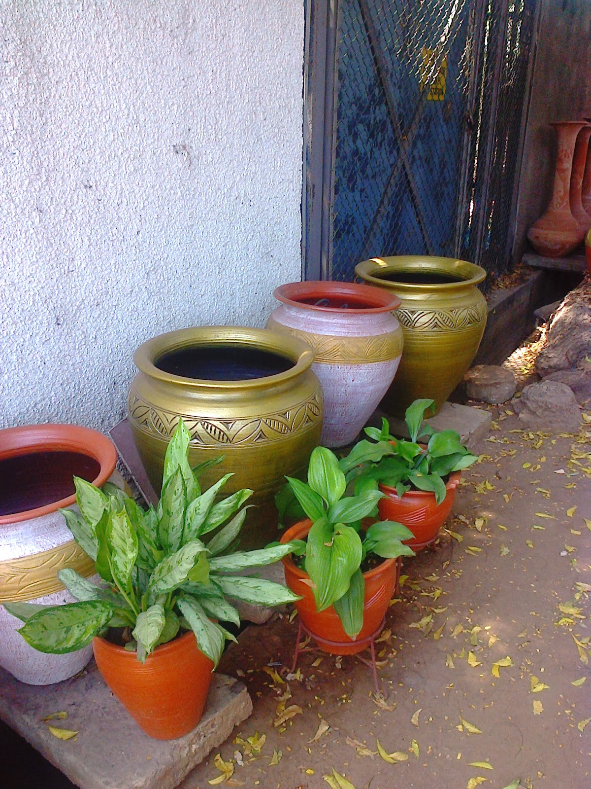 Pottery making in Ghana