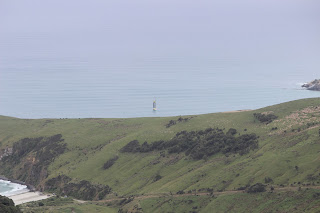 Bernard Stamm et Poujoulat Stamm à l'abri dans la baie de Kaikai à Dunedin en NZ.