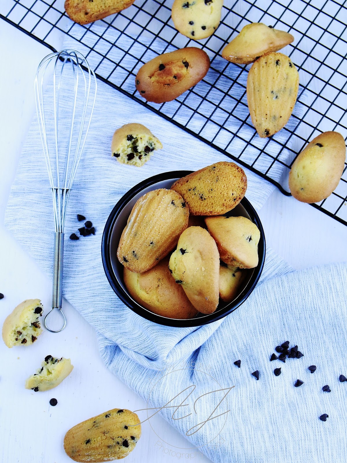 Madeleines Aux Pepites De Chocolat Petit Bec Gourmand