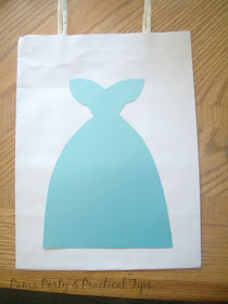 making a Cinderella party bag 