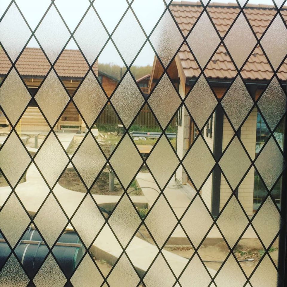 Окна Лидер - пластиковые окна и двери, остекление лоджий и балконов ...