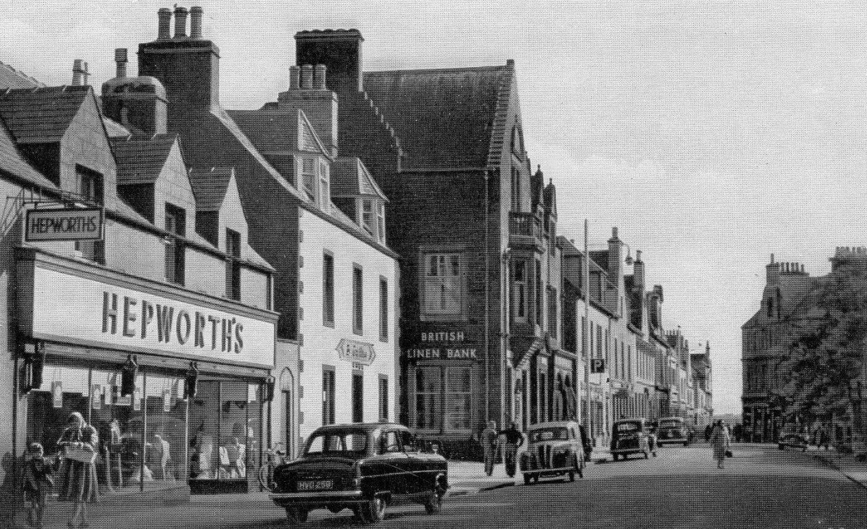 Tour Scotland Old Travel Blog Photograph Hepworths Shop Cromwell