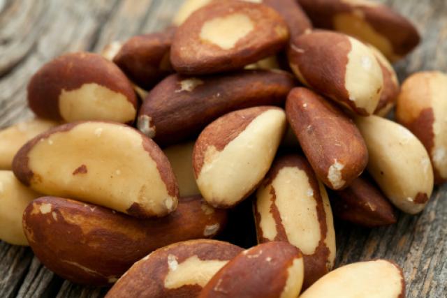 Nutrition-brazil-nuts