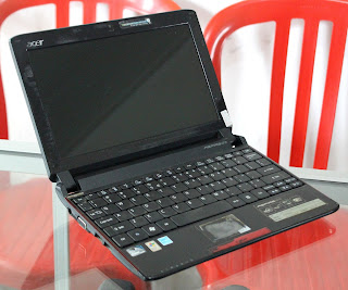 Jual Acer Aspire One 532H
