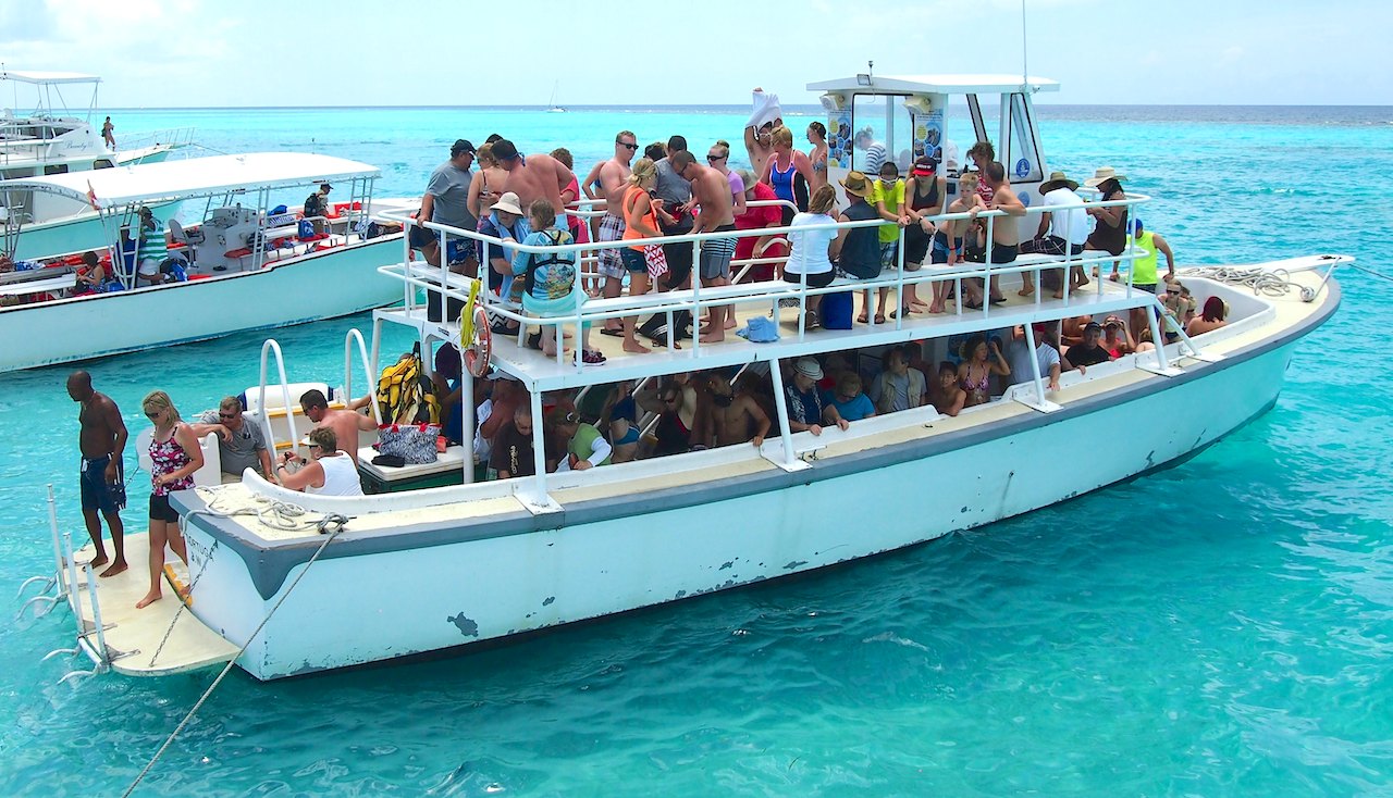 Stingray City & Snorkel Excursions in Grand Cayman May 2014