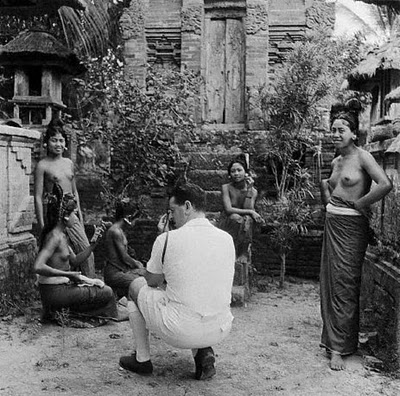 Wooo Siswi di Bali Tahun 1941 Telanjang  Dada Pas 