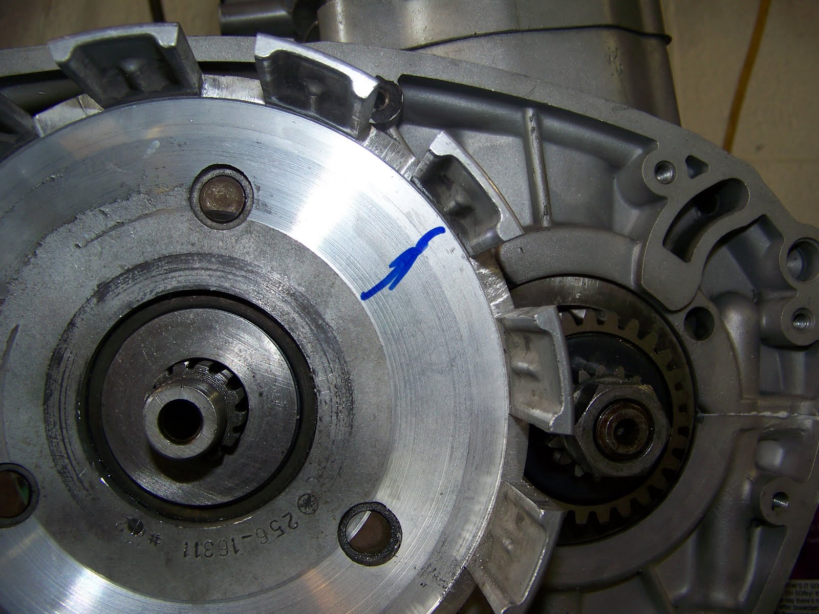 Hugh's HandBuilt XS650 Clutch Upgrade! More Disks = More Grippage