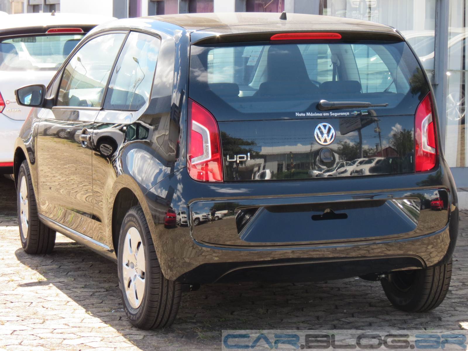 Volkswagen up! 2 portas moveup! fotos, vídeo e detalhes