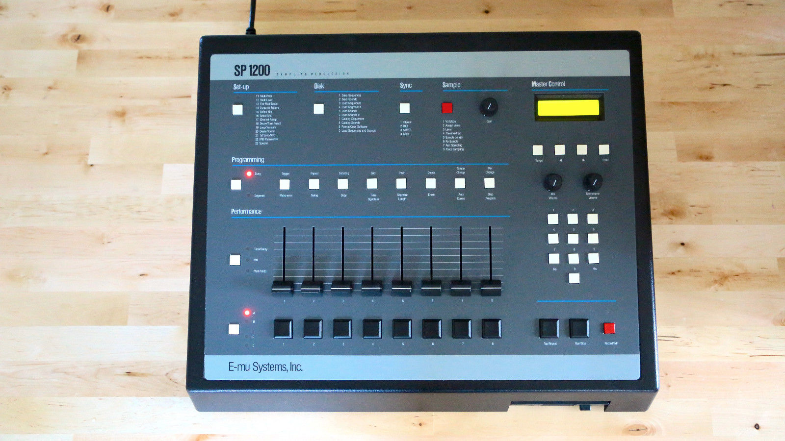 MATRIXSYNTH Emu Sp1200 Vintage Sampling Drum Machine SN 109604357