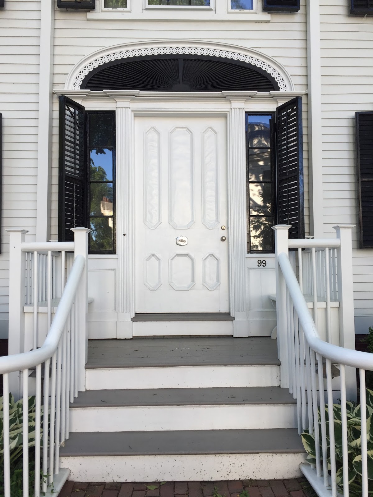 architect design™ The front doors of historic Nantucket