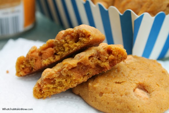 Butterscotch Pumpkin Cookies - soft, chewy, and perfect flavor combo! You must make these this fall!