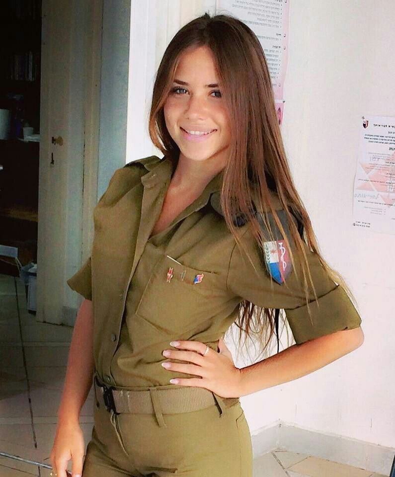 Amazing WTF Facts: Beautiful Israeli Military Women