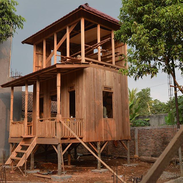 30 Model Rumah Panggung Minimalis Modern Sederhana