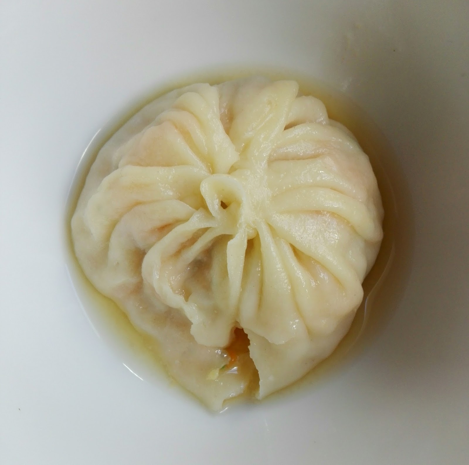 Recettes d'une Chinoise Xiao long bao aux crevettes, bouillon de poule
