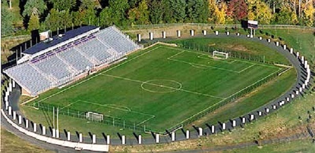 Facilities Soccer Sarana Dan Prasarana Sepak Bola Berbagaireviews Com Facilities Soccer Sarana Dan Prasarana Sepak Bola Berbagaireviews Com