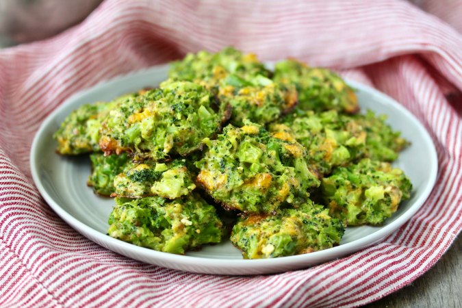Broccoli-Cheese Nuggets to make with kids