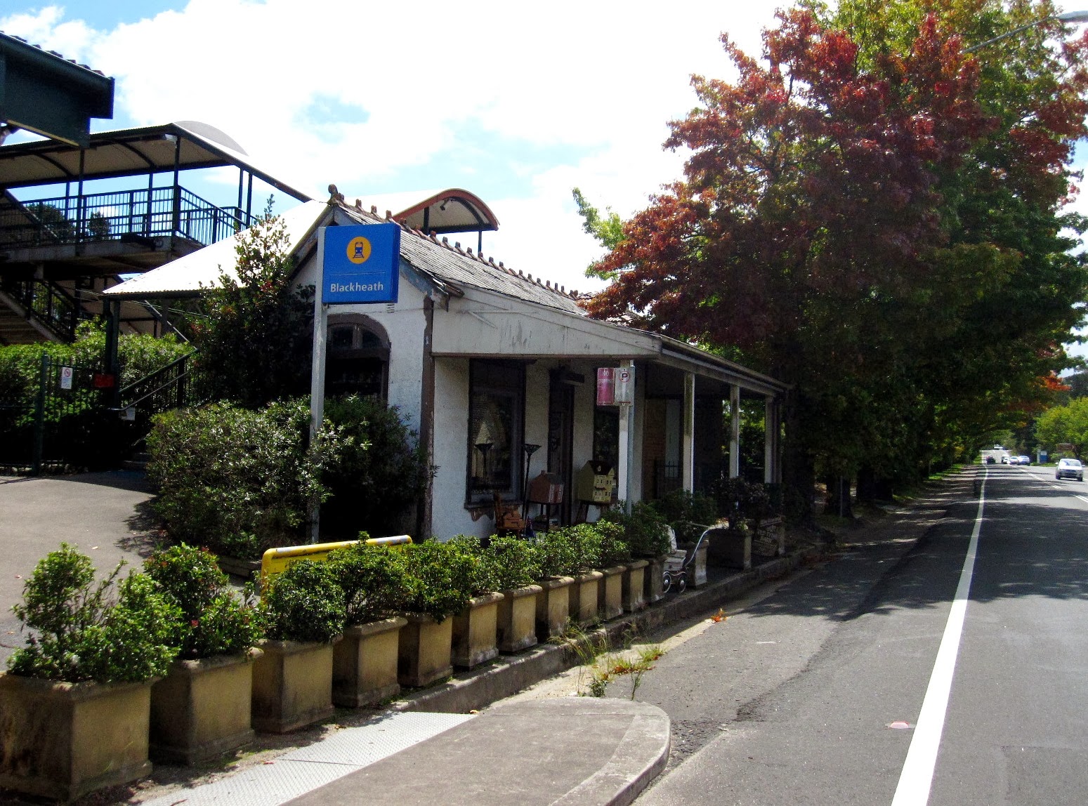 The Shopping Sherpa Minis in The Mountains
