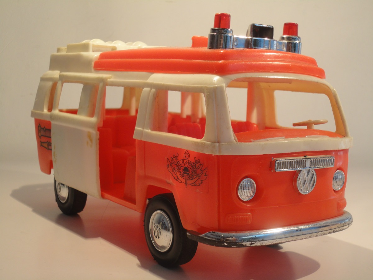 KIRINILAS BRINQUEDOS ANTIGOS KOMBI BOMBEIRO DA ESTRELA ANOS 70 KIRINILAS BRINQUEDOS ANTIGOS KOMBI BOMBEIRO DA ESTRELA ANOS 70