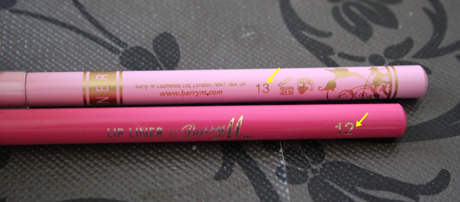 Nicky´s book BARRY M Lip Liners Baby pink & Fuchsia