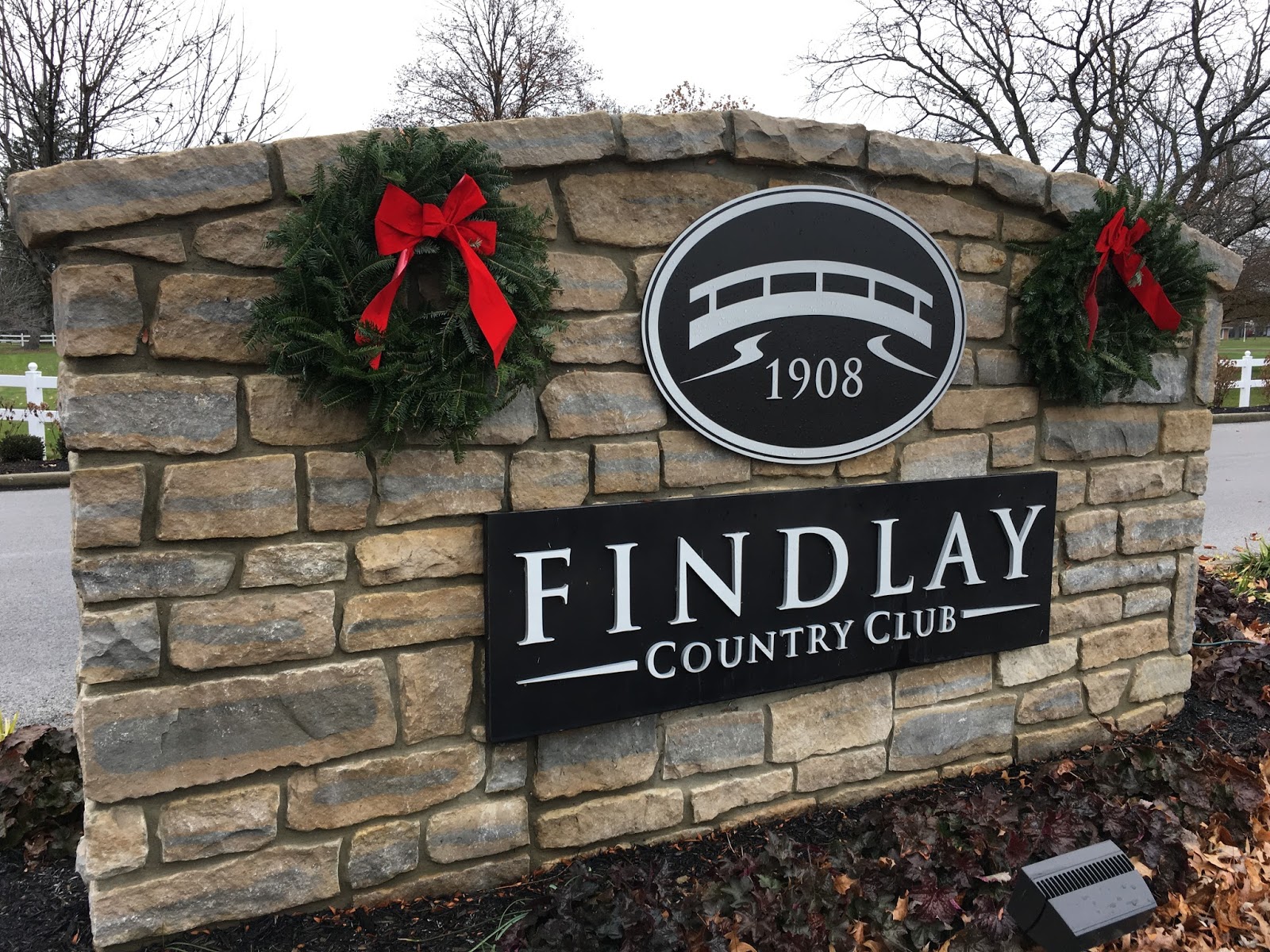 Findlay Country Club Grounds Department Christmas lights