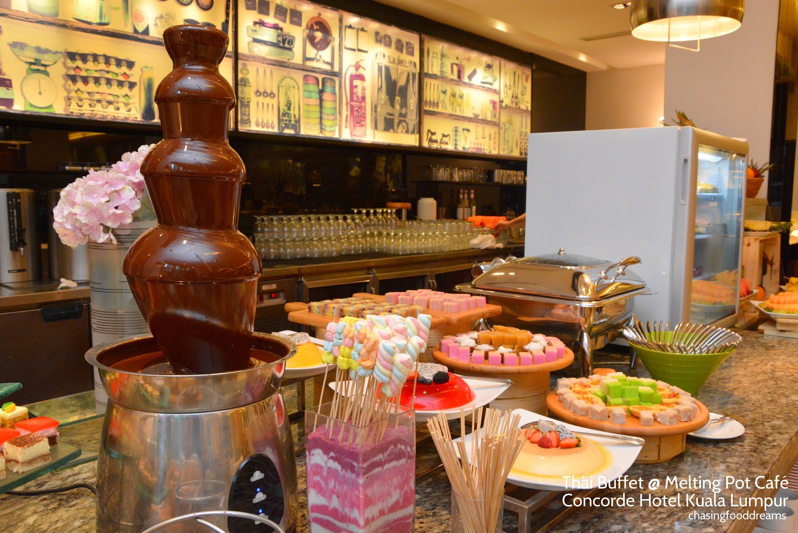 CHASING FOOD DREAMS Melting Pot Café Thai Buffet Concorde Hotel