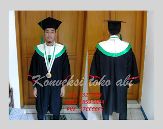 Jual Toga Wisuda Di Maluku