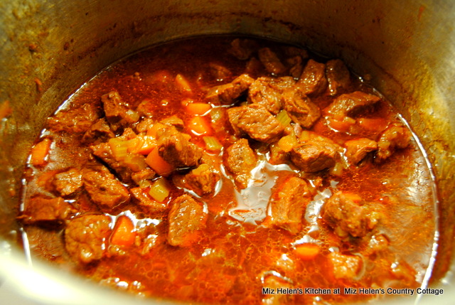 Pressure Cooker Classic Beef Stew at Miz Helen's Country Cottage