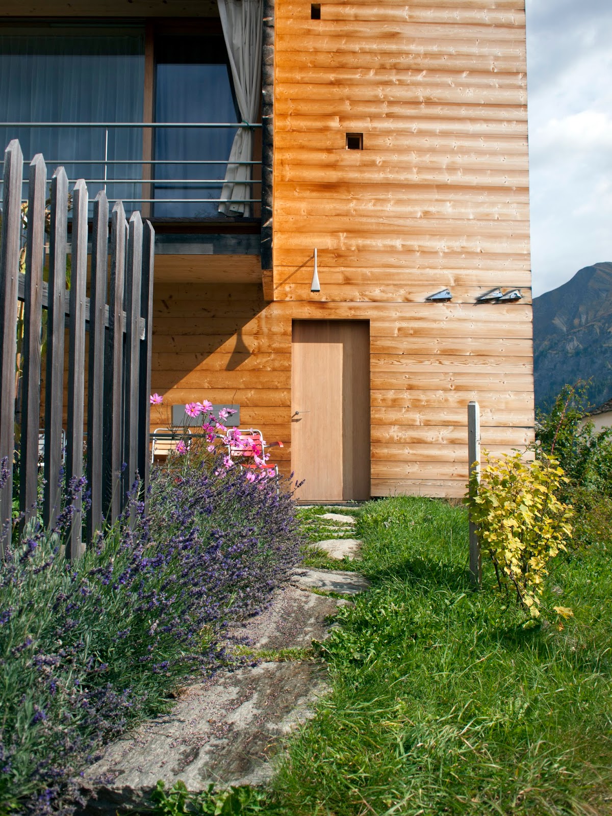carlitoslunch: Leis Houses - Peter Zumthor