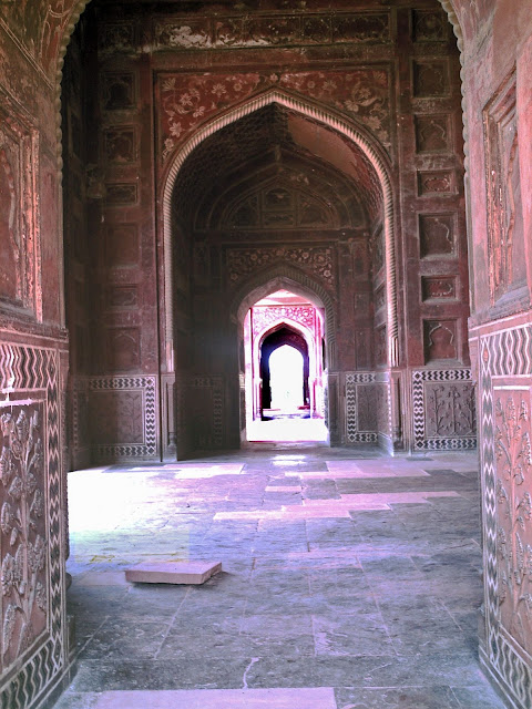 Taj arched doorway designs