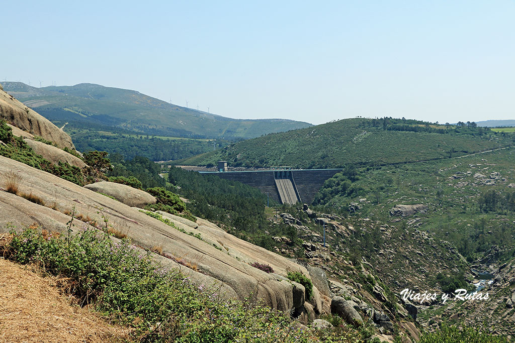 Presa de Ézaro