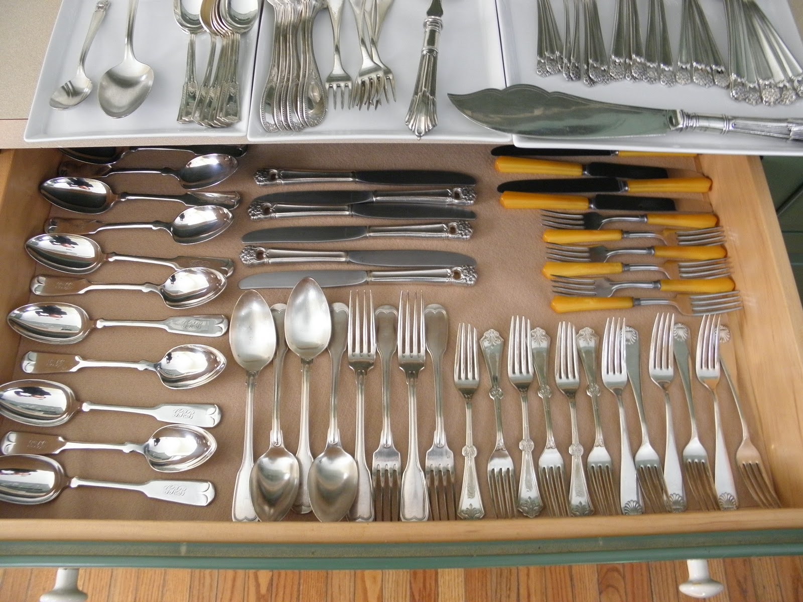 Storing Silverware