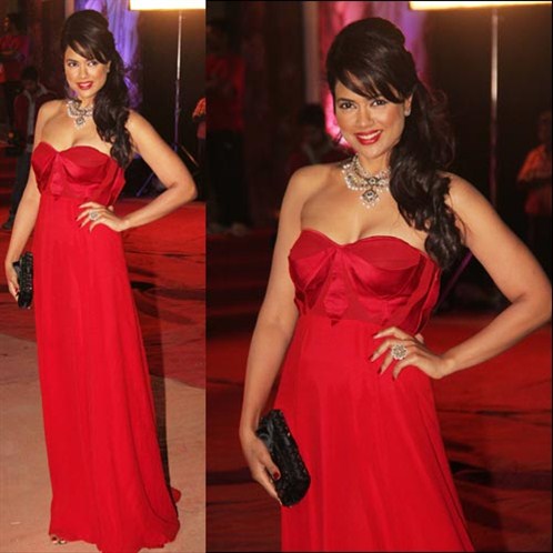 Stardust Awards red Carpet Pic1 - Bollywood Babes on Stardust Awards red Carpet